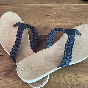 Sperry sandals